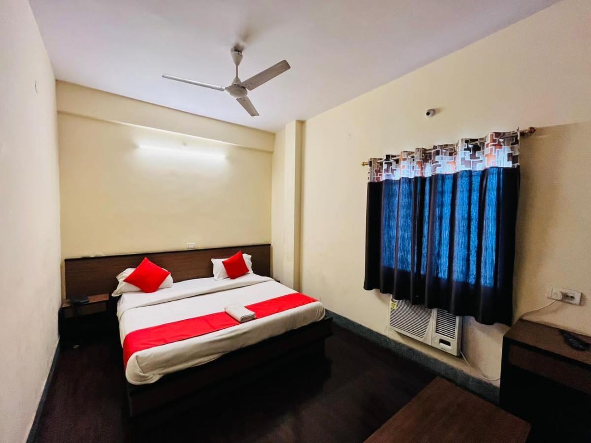 Hotel Chandra Jamshedpur Exteriör bild